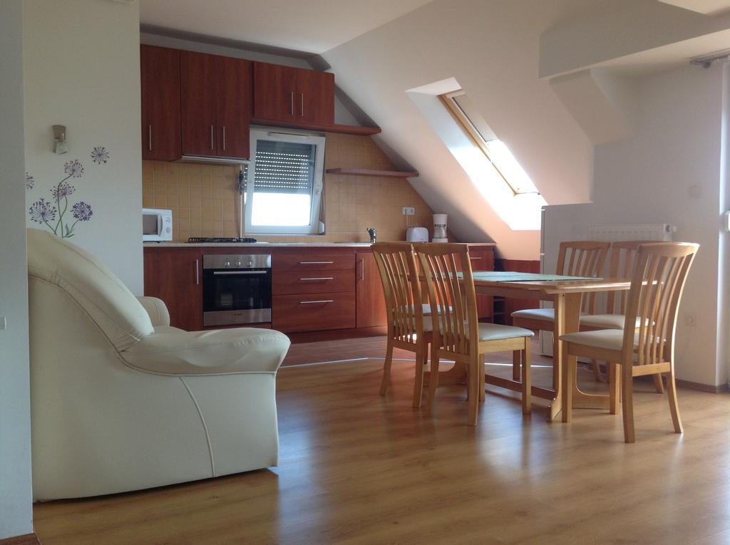 Bella Apartman Balatonfüred Habitación foto